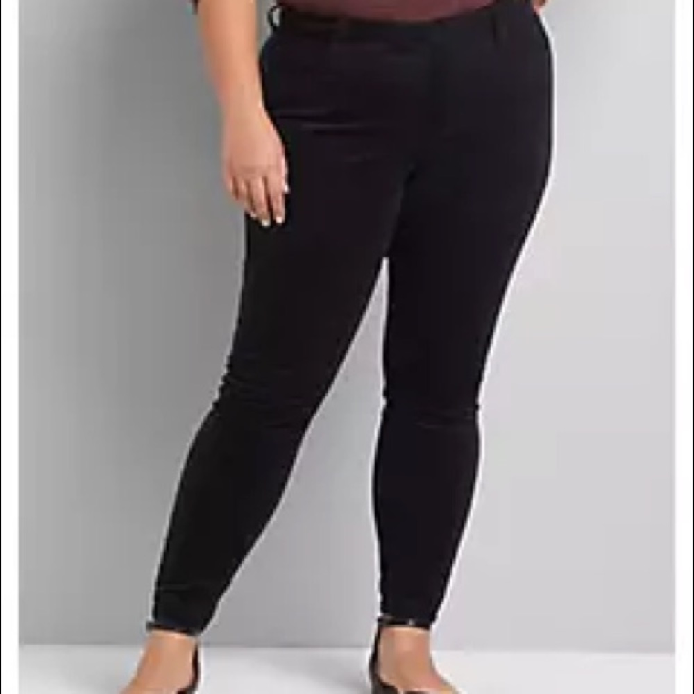 Black Signature Fit Corduroy Skinny pant SZ 24